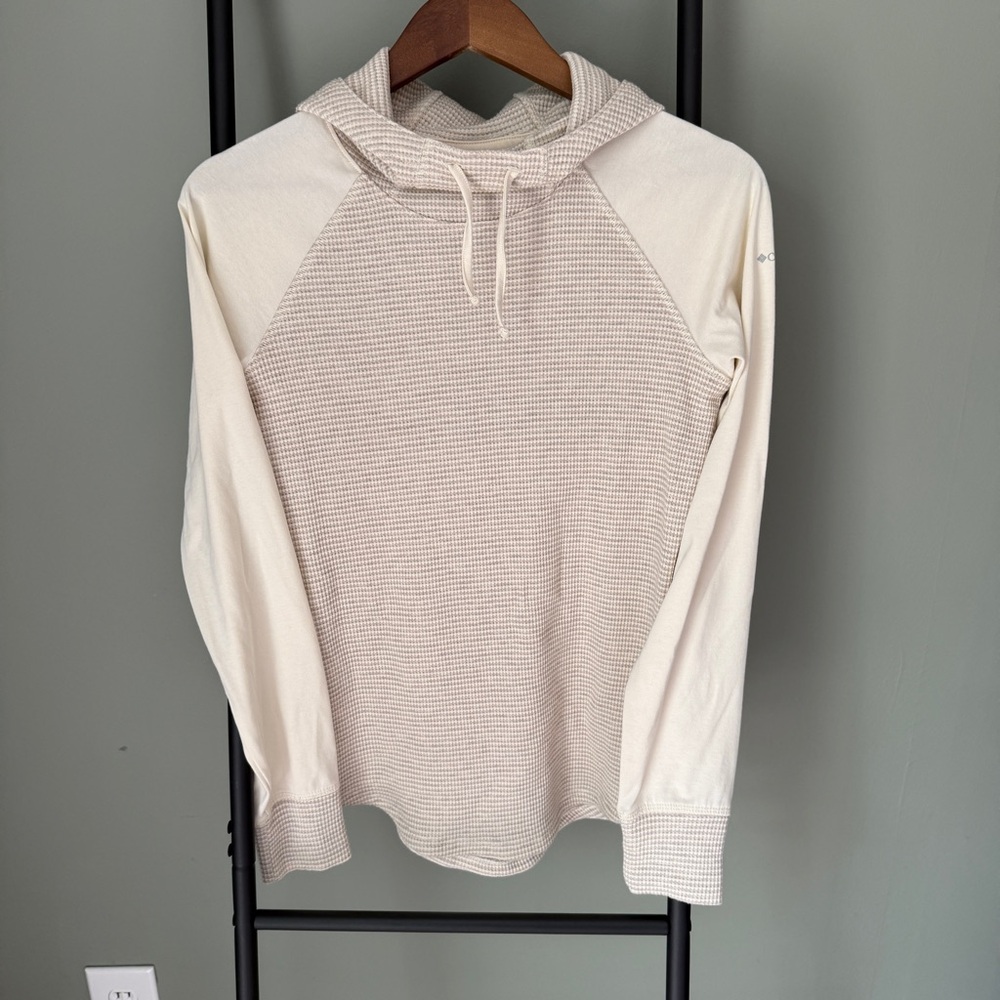 Columbia Neutral Knit Hooded Sweatshirt
